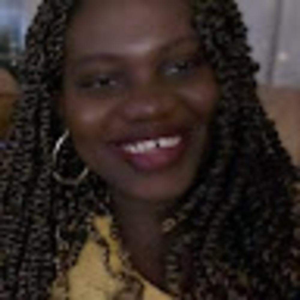 Meet your Posher, Adwoa